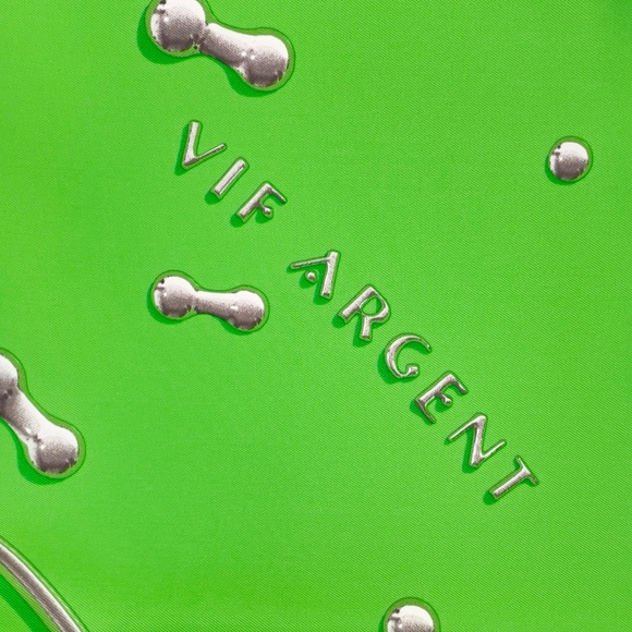 NWT Hermes Silk Scarf Carre 90 "Vif Argent" in Green - Picture 5 of 11